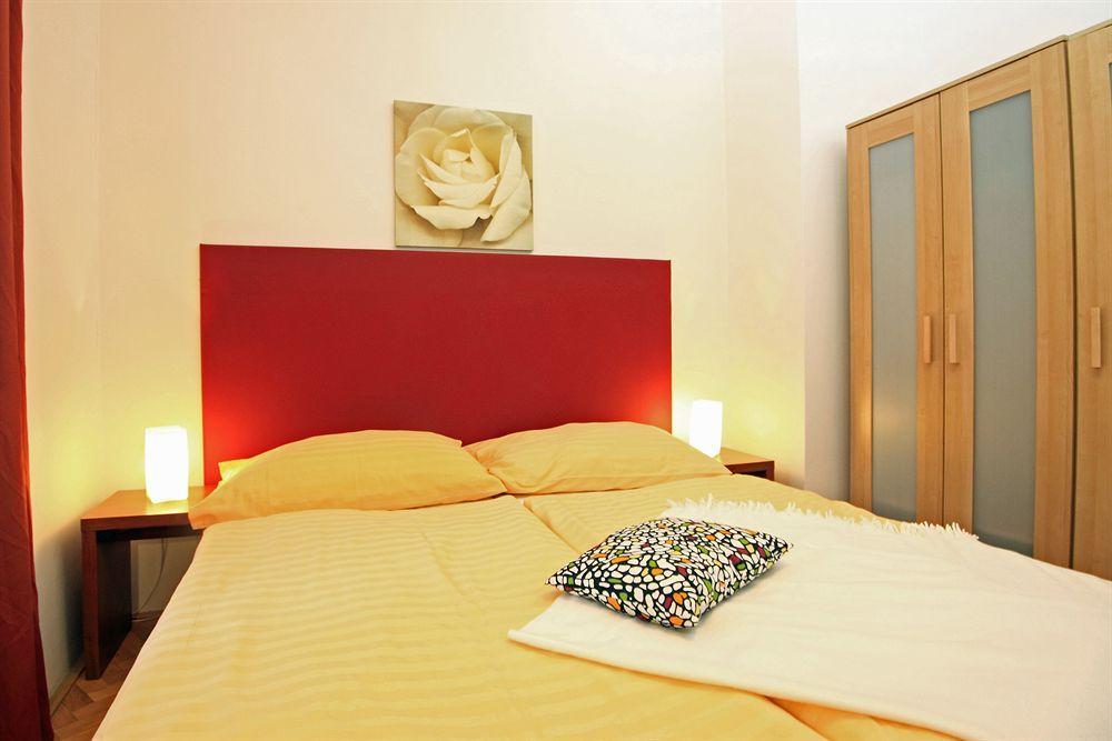 Theatre Residence Prag Dış mekan fotoğraf