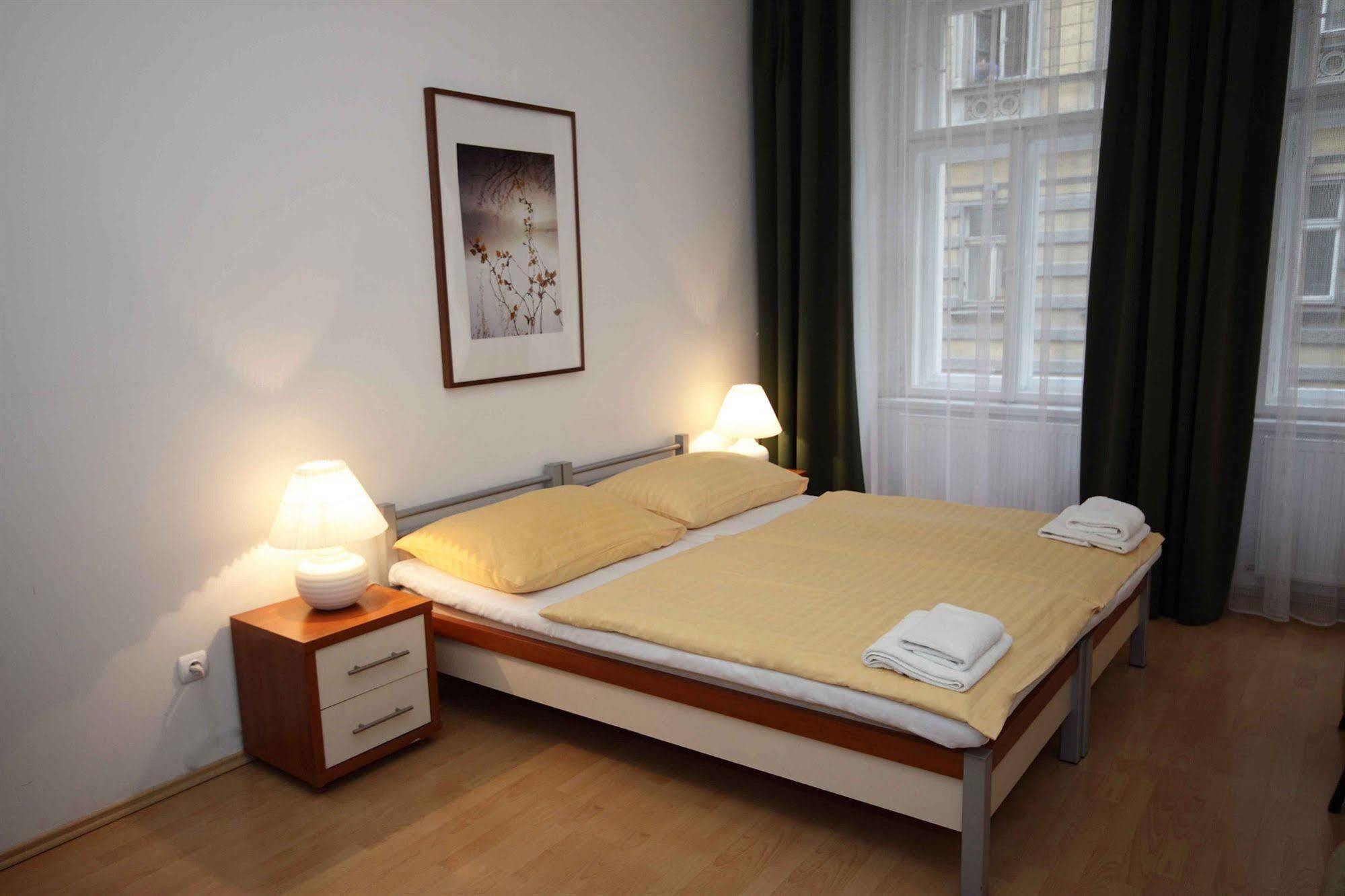 Theatre Residence Prag Dış mekan fotoğraf