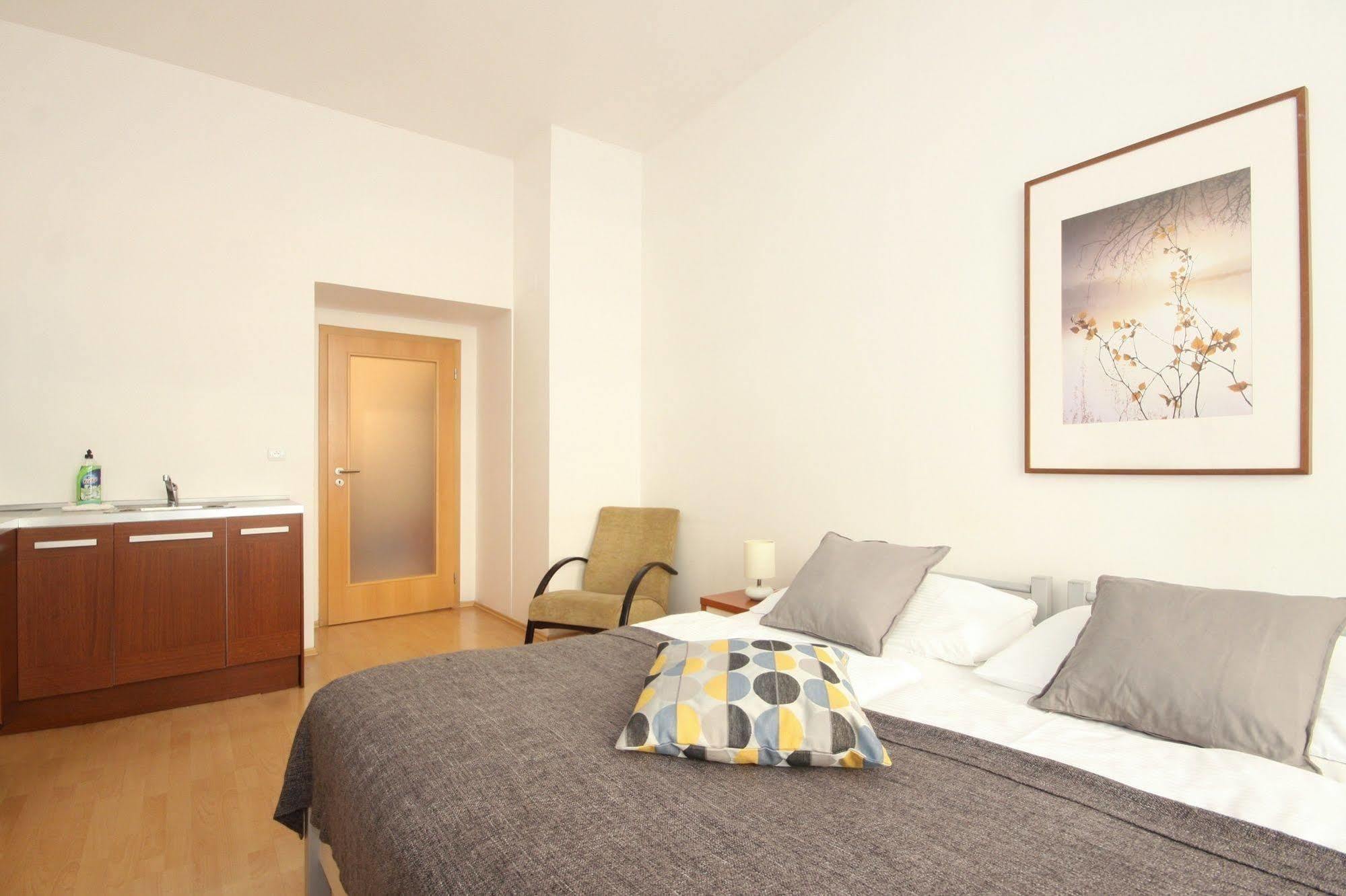 Theatre Residence Prag Dış mekan fotoğraf